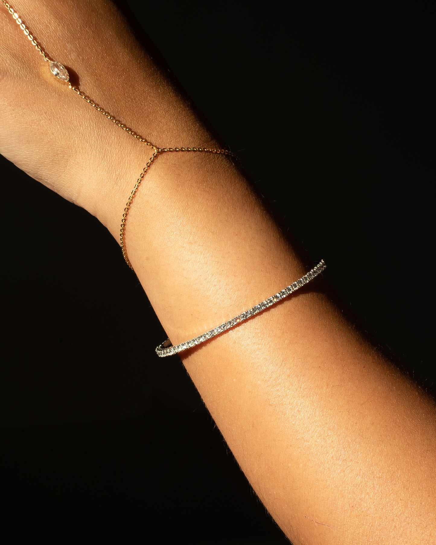 Diamond Flex Bangle in 14k white gold (1.48tcw)