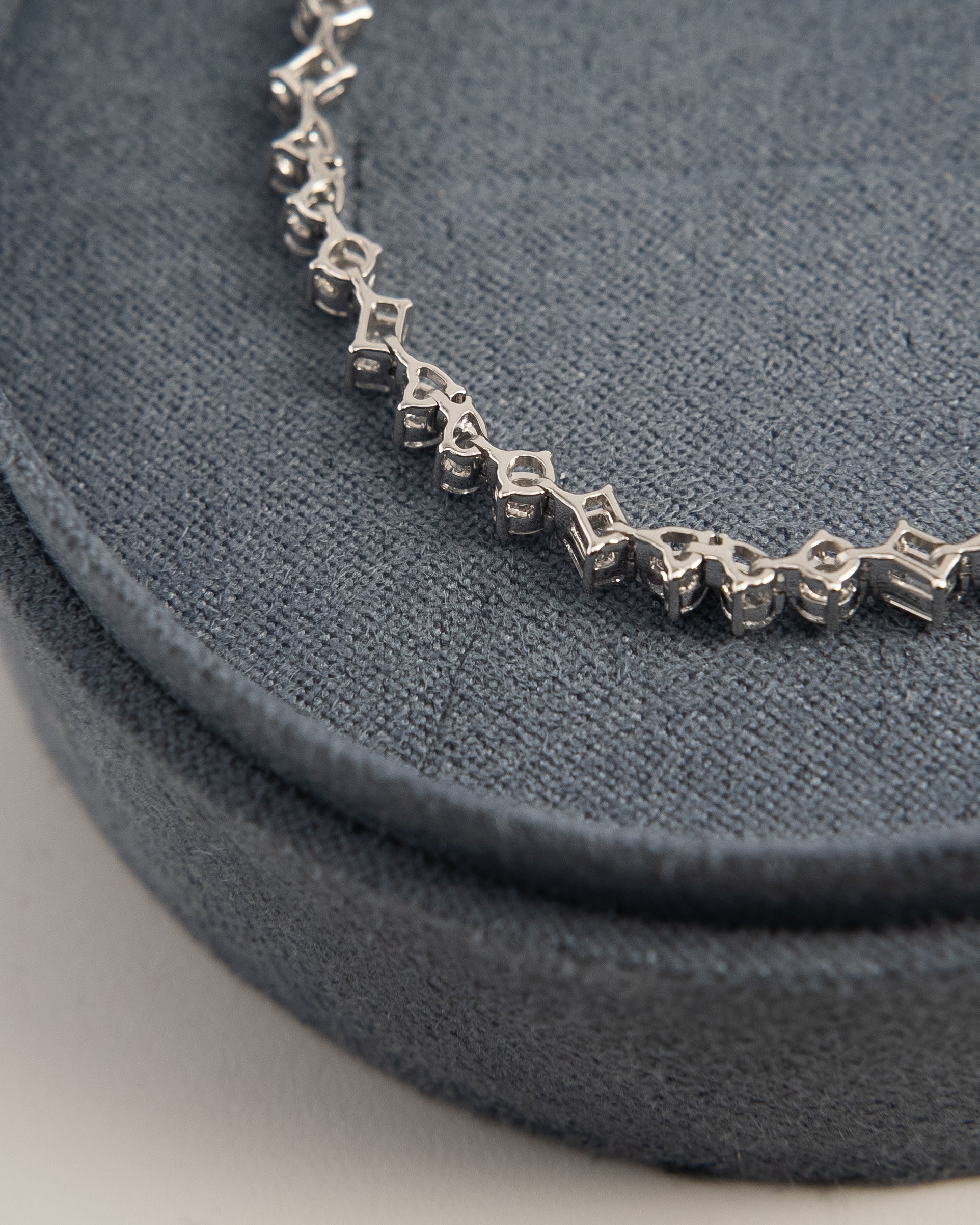 2.25ctw mixed cut diamond tennis bracelet 14k gold