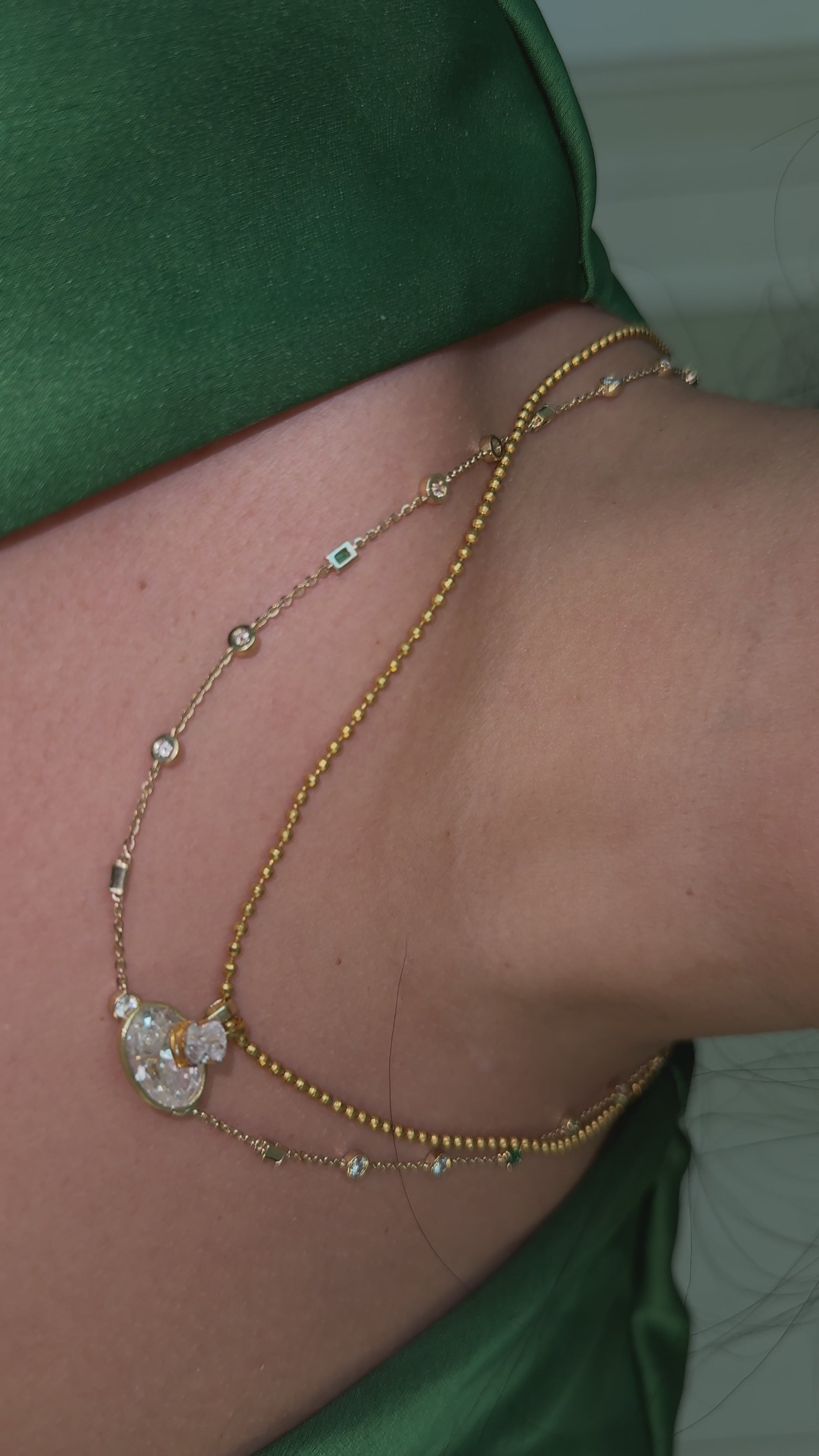 14k gold emerald & diamond bezel station necklace