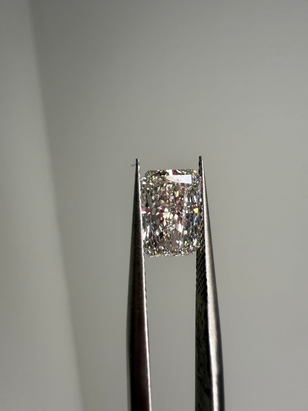 1.96 ct H vs2 radiant diamond