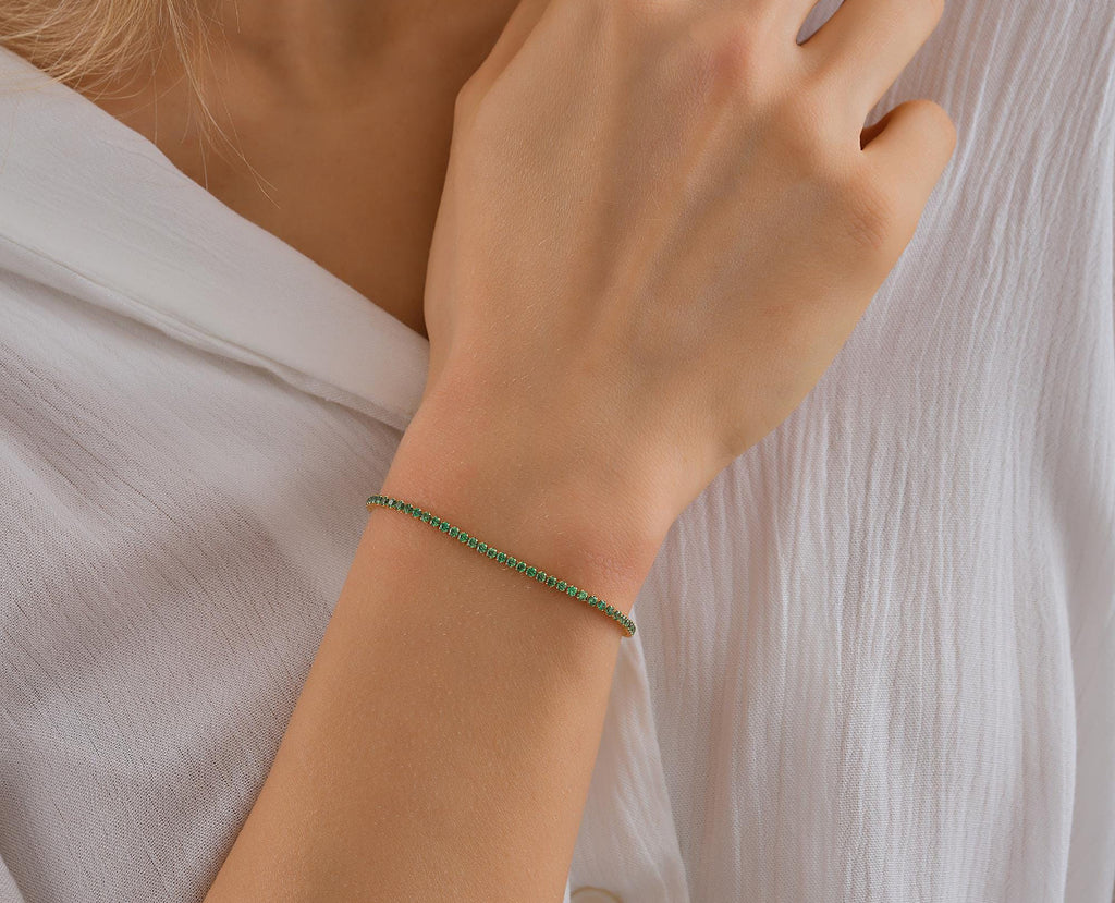 14k gold emerald tennis bracelet