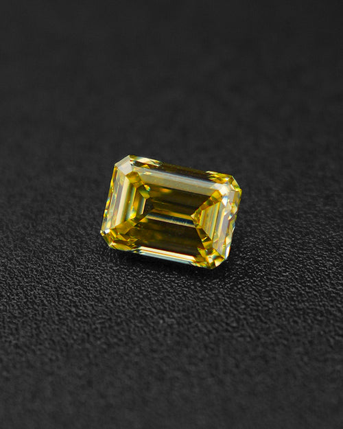 1.54 ct VVS2 fancy canary yellow emerald diamond
