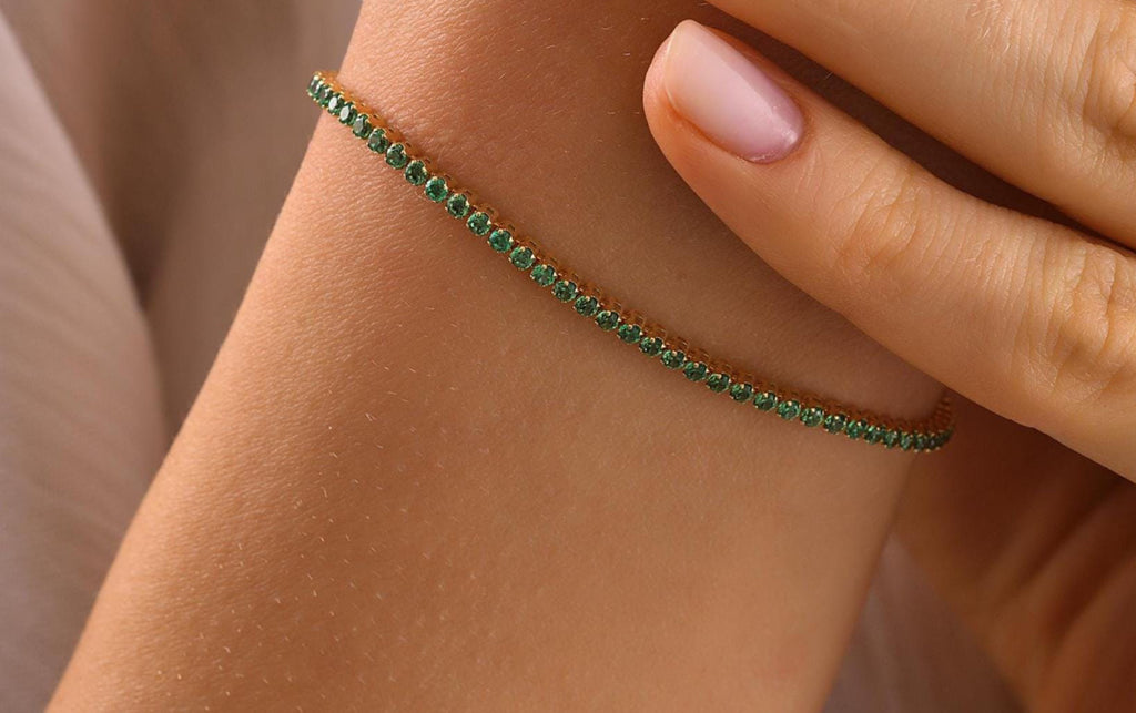 14k gold emerald tennis bracelet