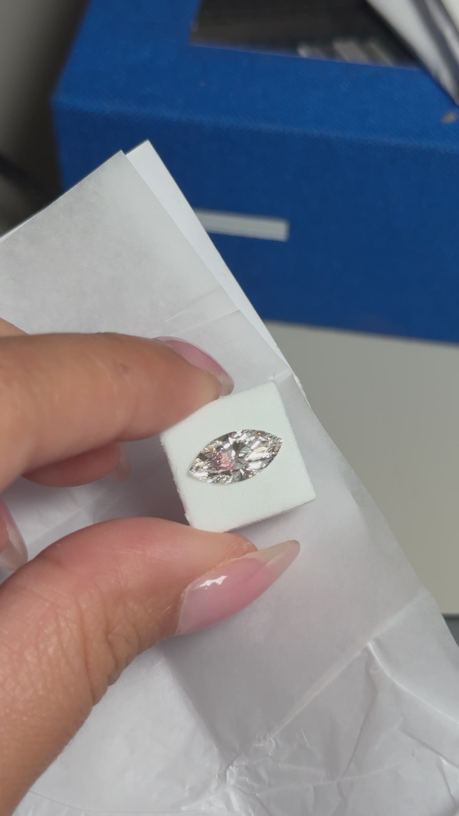1.50ct F marquise VVS2 IGI certified