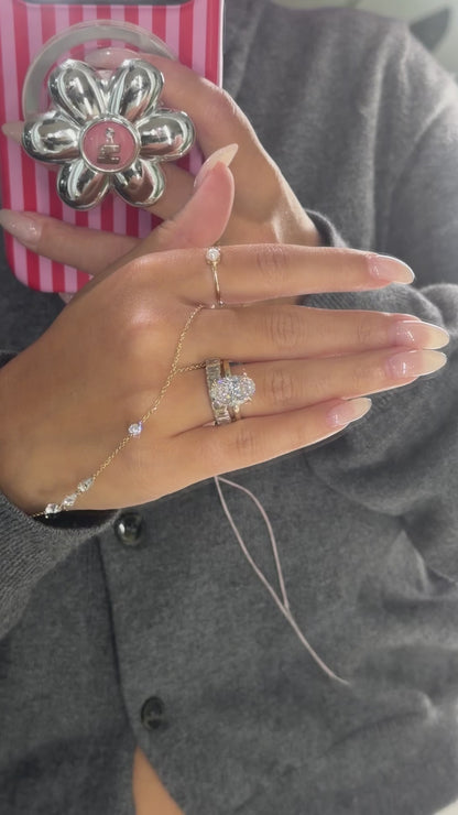 The Lumiére wedding set