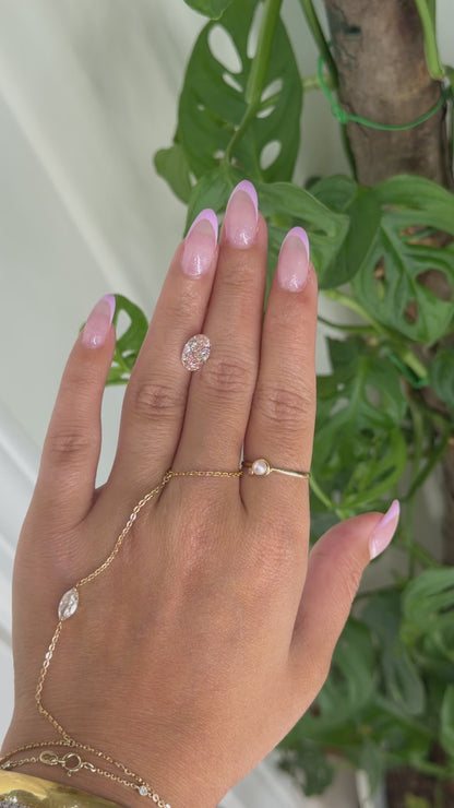 2.04ct oval pink VVS2 - IGI Certified