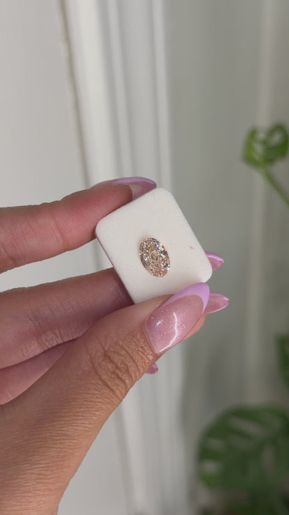 2.04ct oval pink VVS2 - IGI Certified