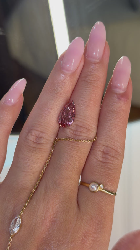3.02 pink pear VS2 - IGI Certified