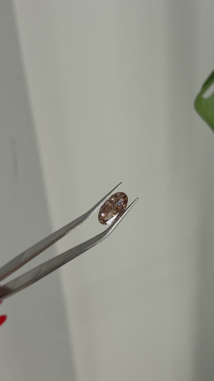 2.75ct brown moval VVS2 - IGI Certified