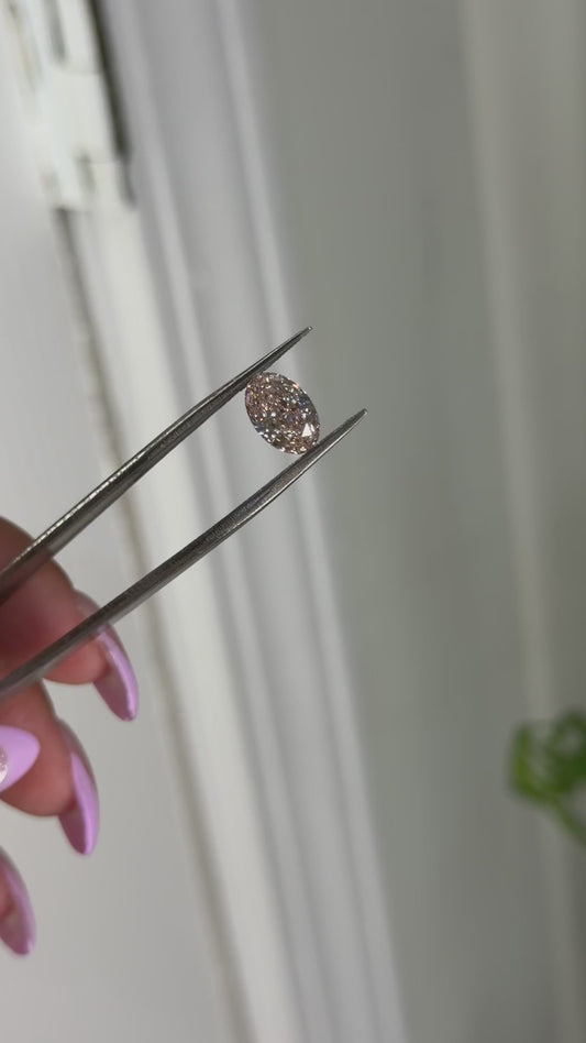 2.04ct oval pink VVS2 - IGI Certified