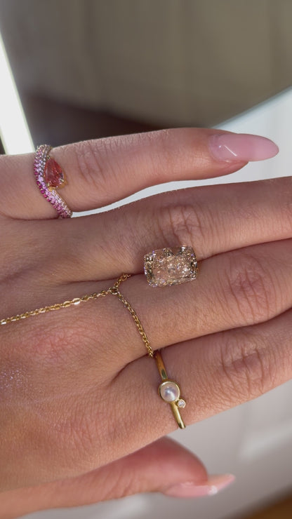4.05ct cushion pink VVS2 - IGI Certified