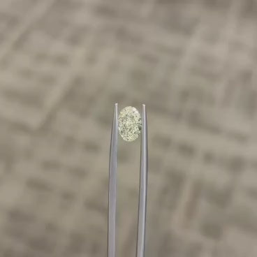 GIA certified natural 2.01ct U pear